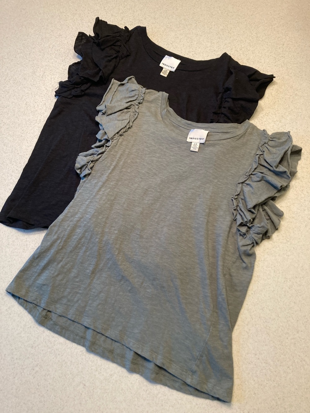 Industry Ruffle Sleeve Short Sleeve Tees Bundle - Black & Olive - Women Size L